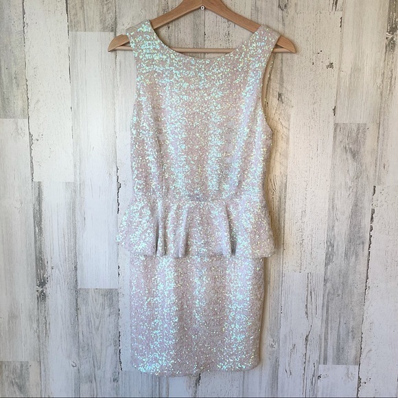 *SOLD* Topshop White Sequin Peplum Mini Dress NWT! Size: 6 - Picture 5 of 11